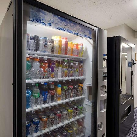 Suburban Studios Milwaukee Airport Zewnętrze zdjęcie
